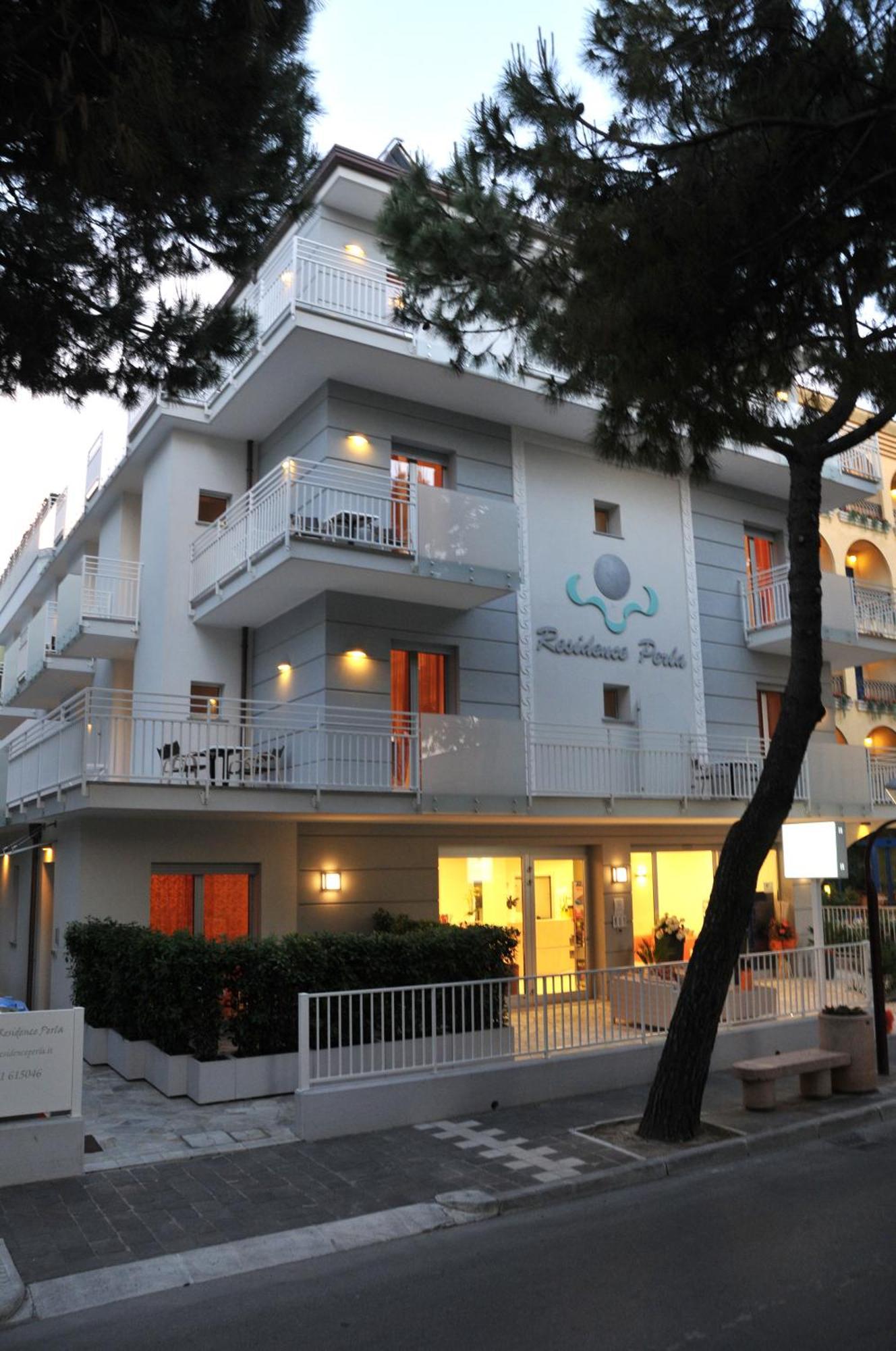 Residence Perla Misano Adriatico Kültér fotó
