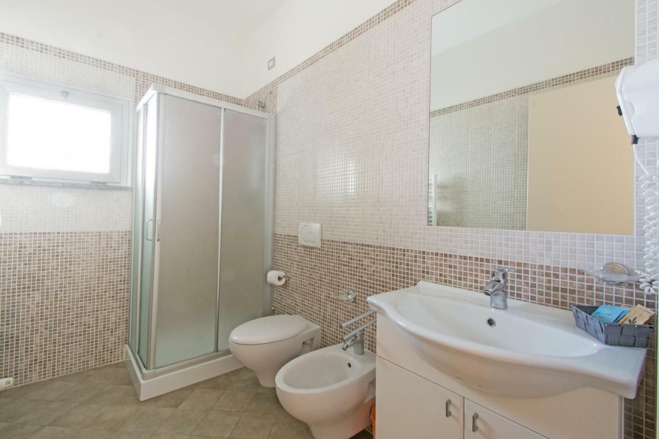 Residence Perla Misano Adriatico Kültér fotó